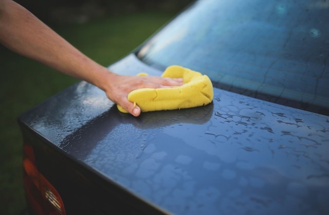 Lavage et soin de la peinture